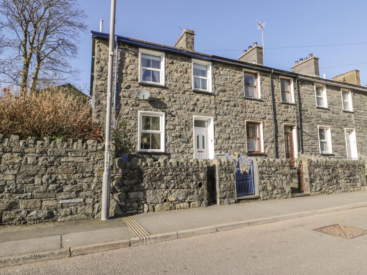 Manod View Villa Blaenau Ffestiniog Exterior photo